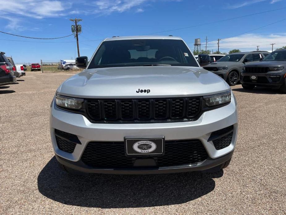 new 2024 Jeep Grand Cherokee car, priced at $39,998