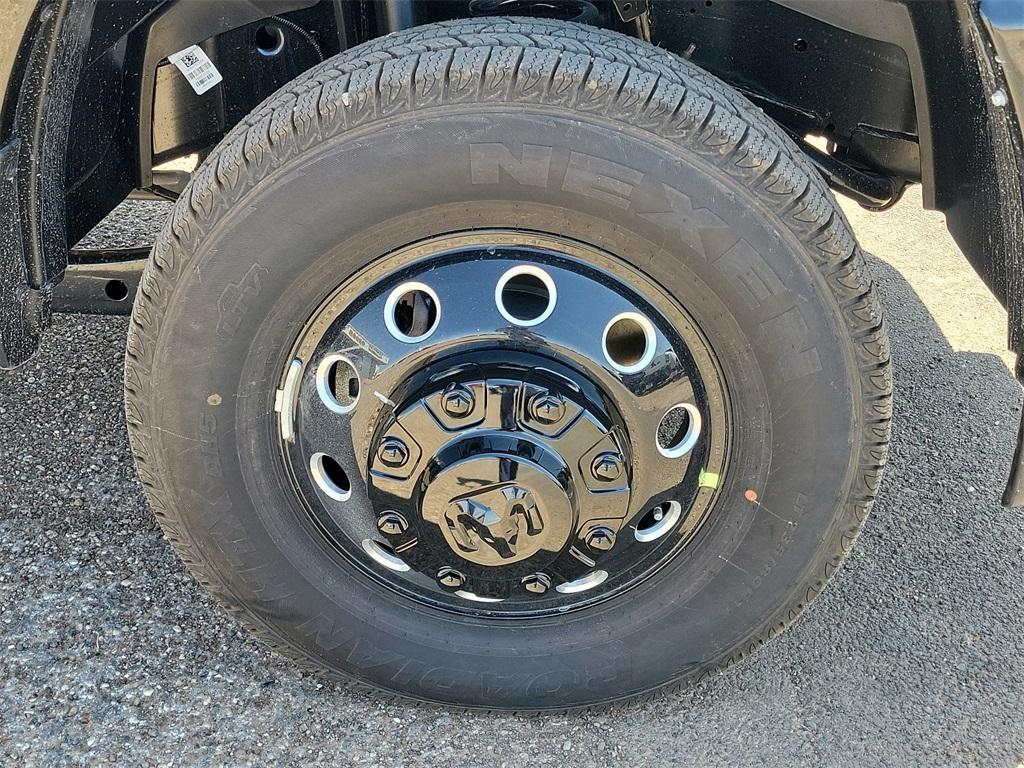 new 2025 Ram 3500 car