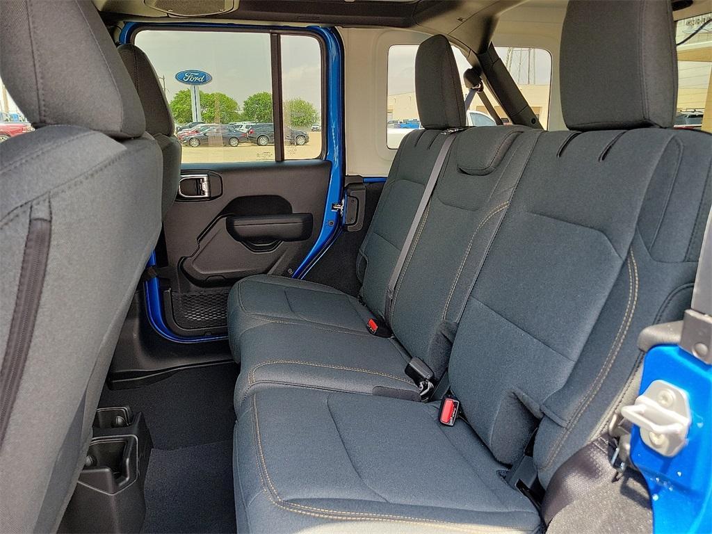 new 2025 Jeep Wrangler car, priced at $39,954