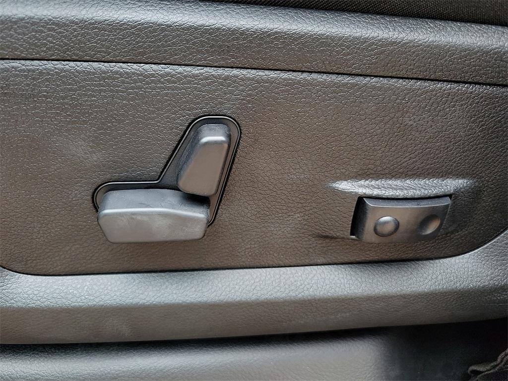 new 2025 Ram 3500 car