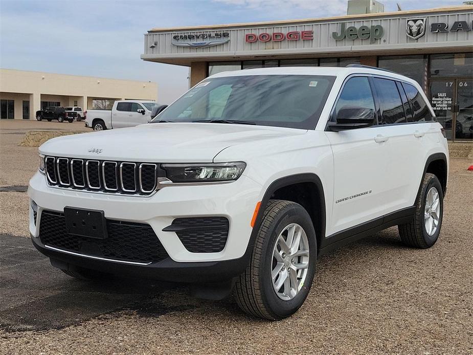 new 2025 Jeep Grand Cherokee car, priced at $39,080