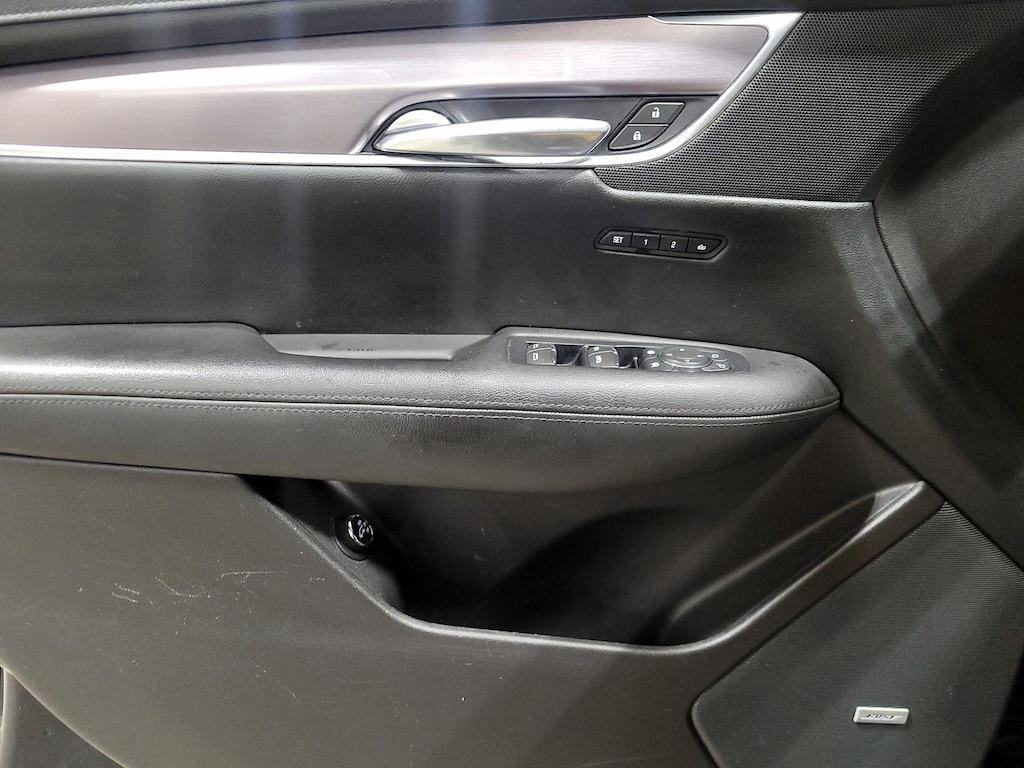 used 2018 Cadillac XT5 car, priced at $18,998