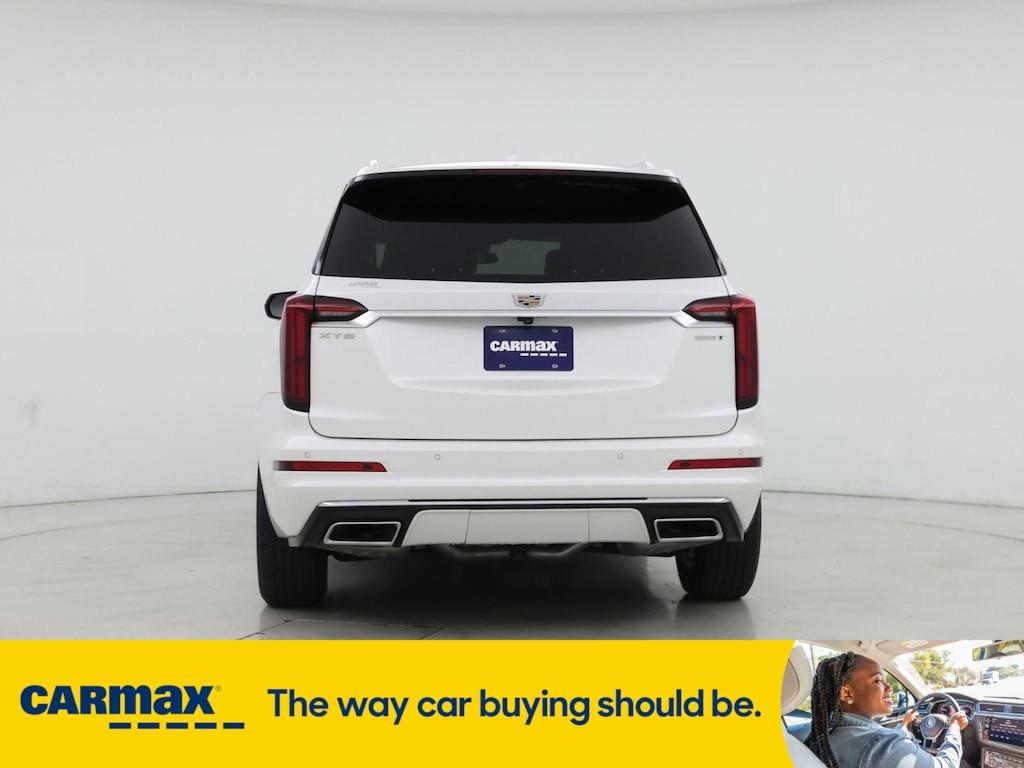 used 2022 Cadillac XT6 car, priced at $34,998