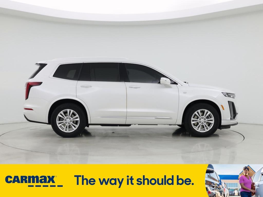 used 2022 Cadillac XT6 car, priced at $34,998