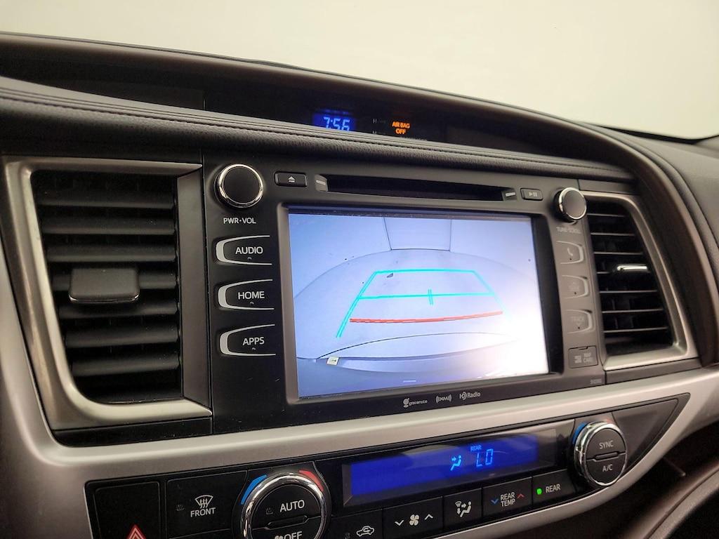 used 2019 Toyota Highlander car, priced at $25,998