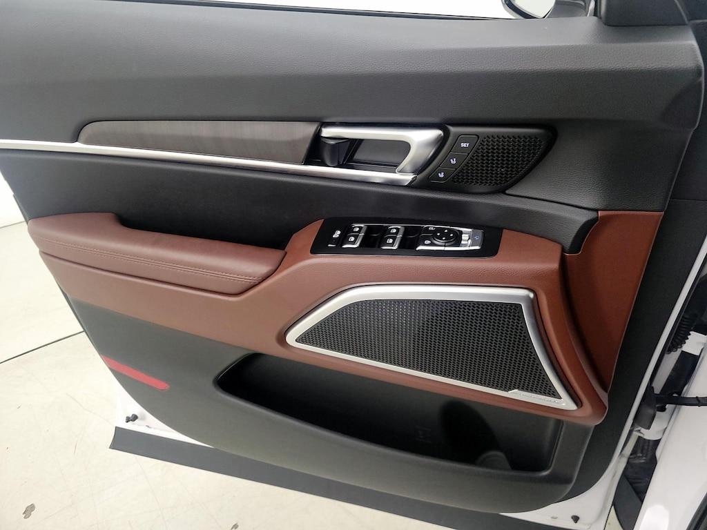 used 2024 Kia Telluride car, priced at $42,998