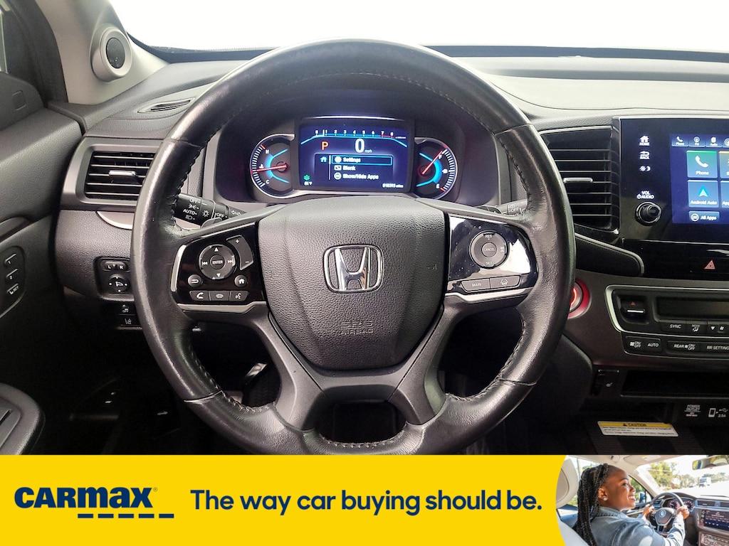 used 2022 Honda Pilot car, priced at $33,998