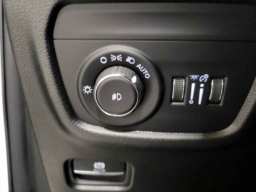 used 2023 Jeep Grand Cherokee car, priced at $38,998