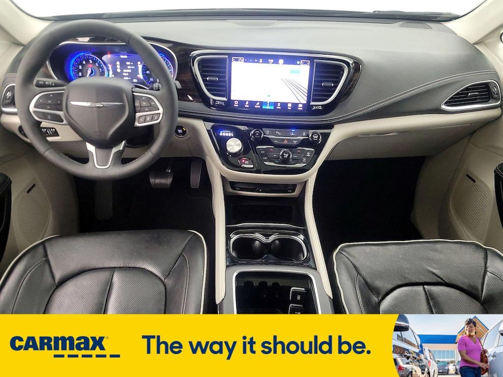 used 2023 Chrysler Pacifica car, priced at $39,998