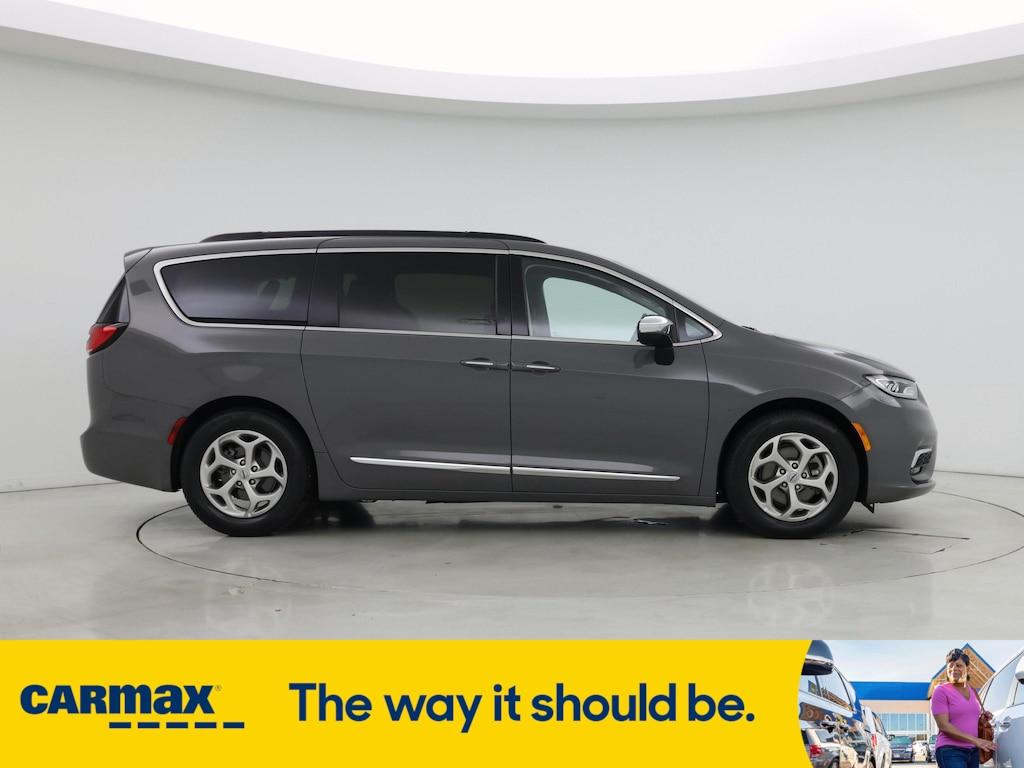 used 2023 Chrysler Pacifica car, priced at $39,998