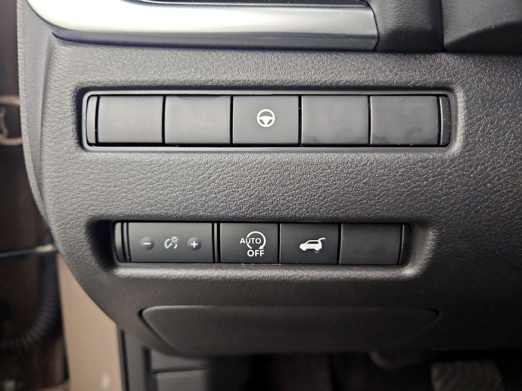 used 2024 Nissan Rogue car, priced at $27,998