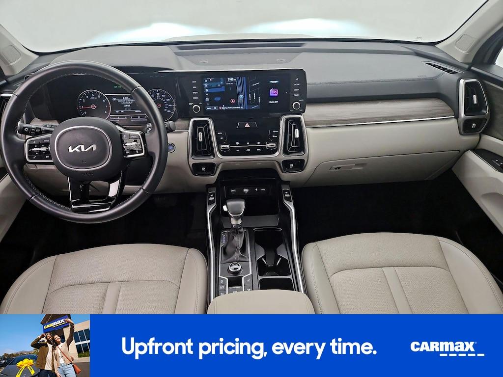 used 2023 Kia Sorento car, priced at $30,998
