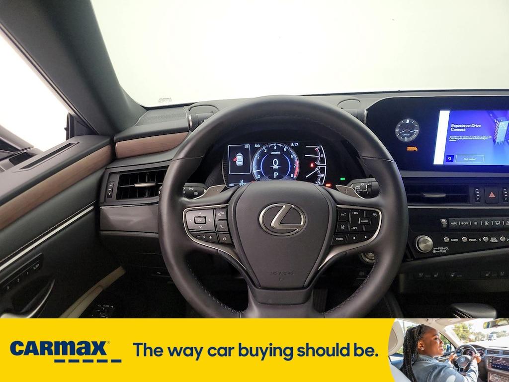 used 2024 Lexus ES 250 car, priced at $40,998