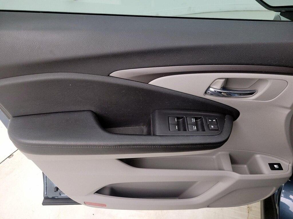 used 2021 Honda Pilot car, priced at $26,998