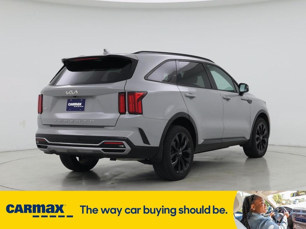 used 2022 Kia Sorento car, priced at $26,998