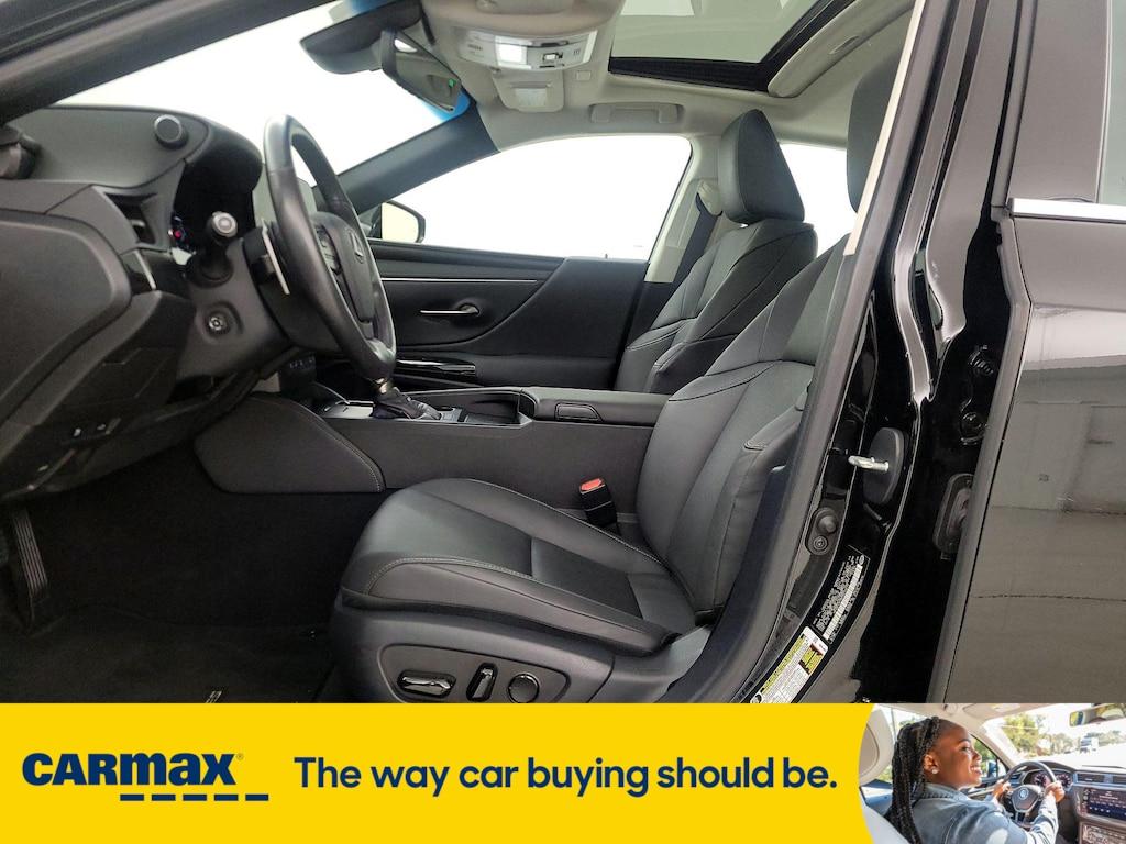 used 2024 Lexus ES 250 car, priced at $38,998