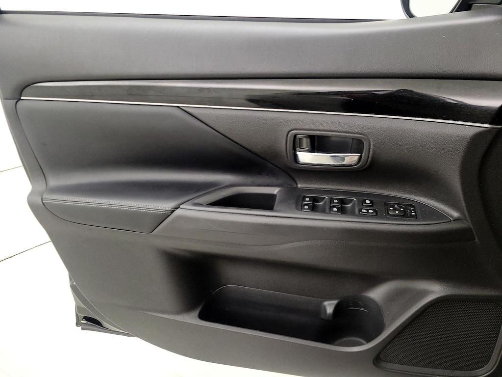 used 2020 Mitsubishi Outlander car, priced at $20,998