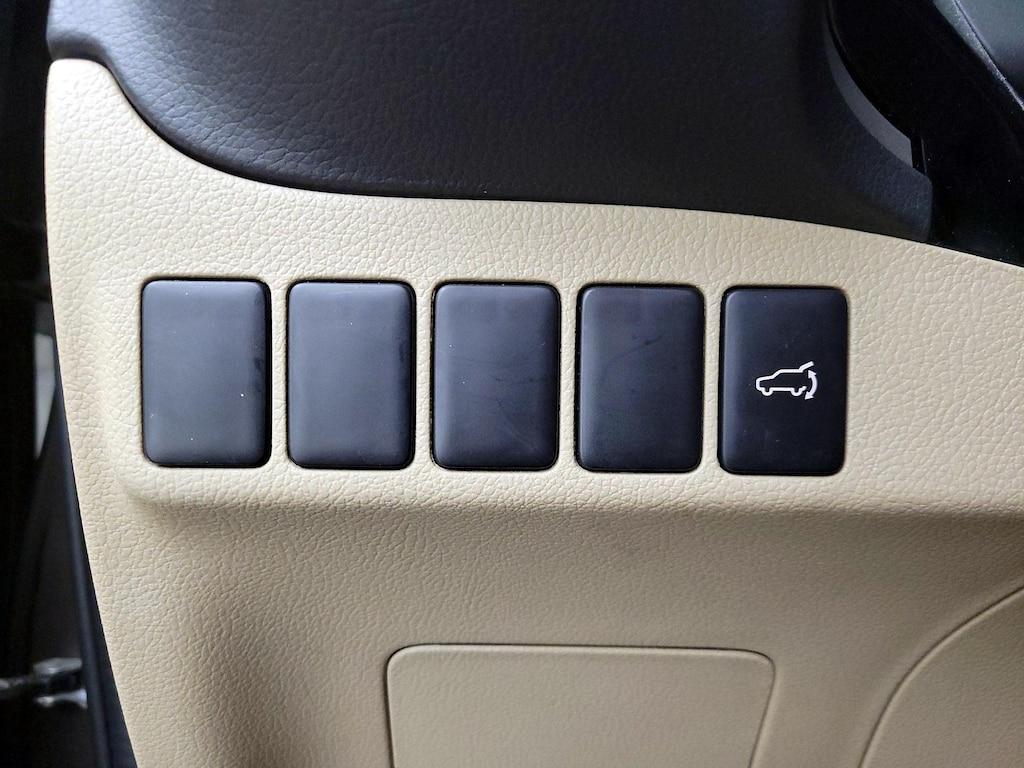 used 2018 Mitsubishi Outlander car, priced at $15,998