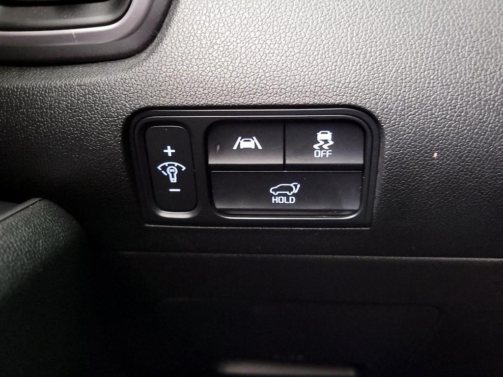 used 2024 Kia Sorento Hybrid car, priced at $31,998