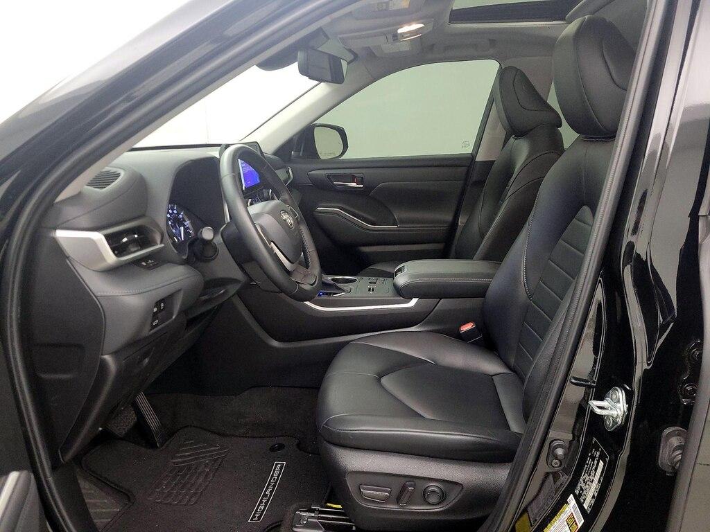 used 2023 Toyota Highlander car, priced at $38,998