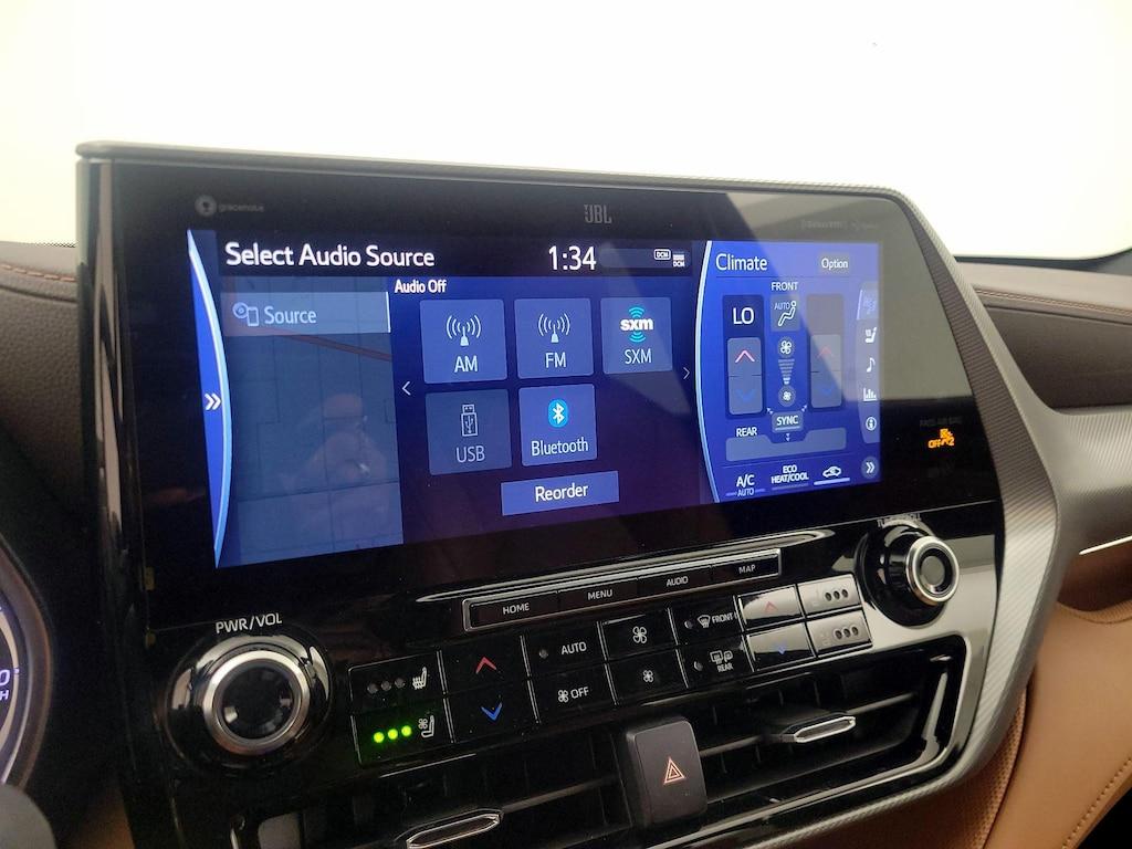 used 2022 Toyota Highlander car, priced at $43,998