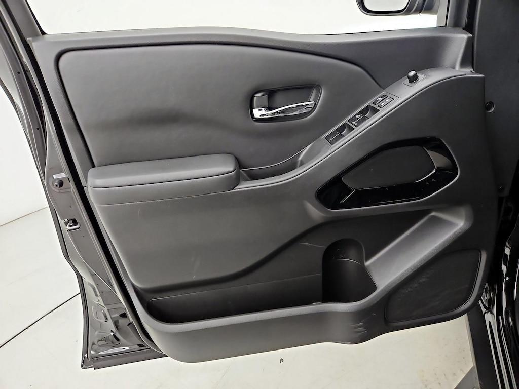 used 2023 Nissan Frontier car, priced at $30,998