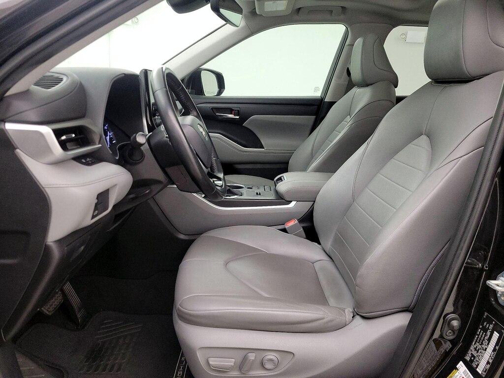 used 2020 Toyota Highlander car, priced at $26,998