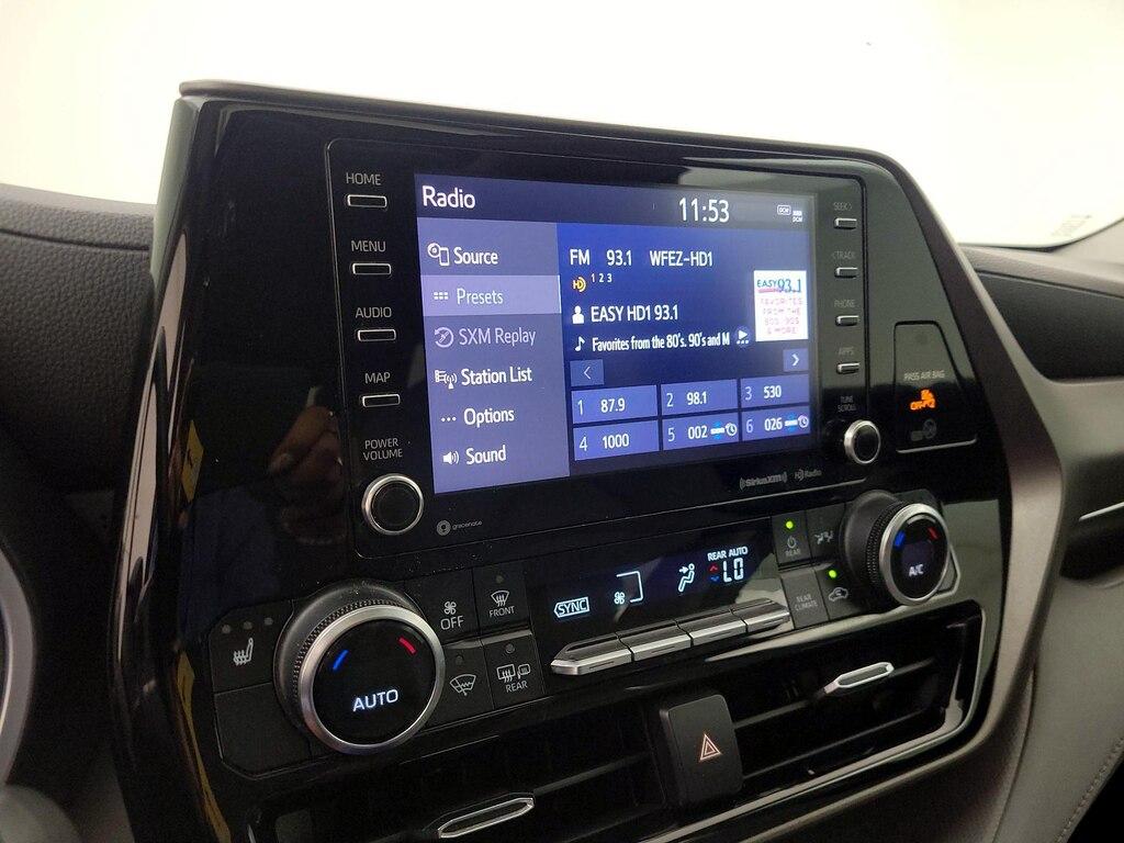 used 2020 Toyota Highlander car, priced at $26,998