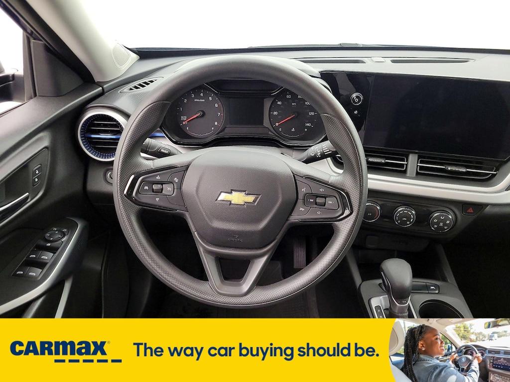 used 2024 Chevrolet Trax car, priced at $22,998