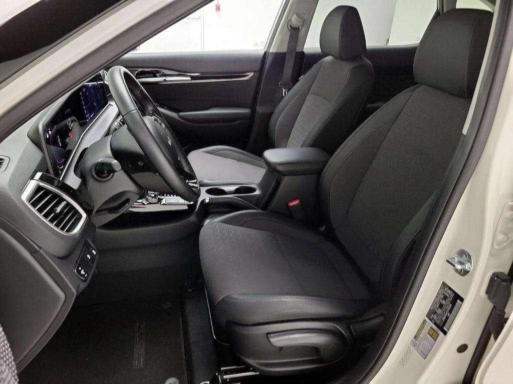 used 2025 Kia Seltos car, priced at $25,998