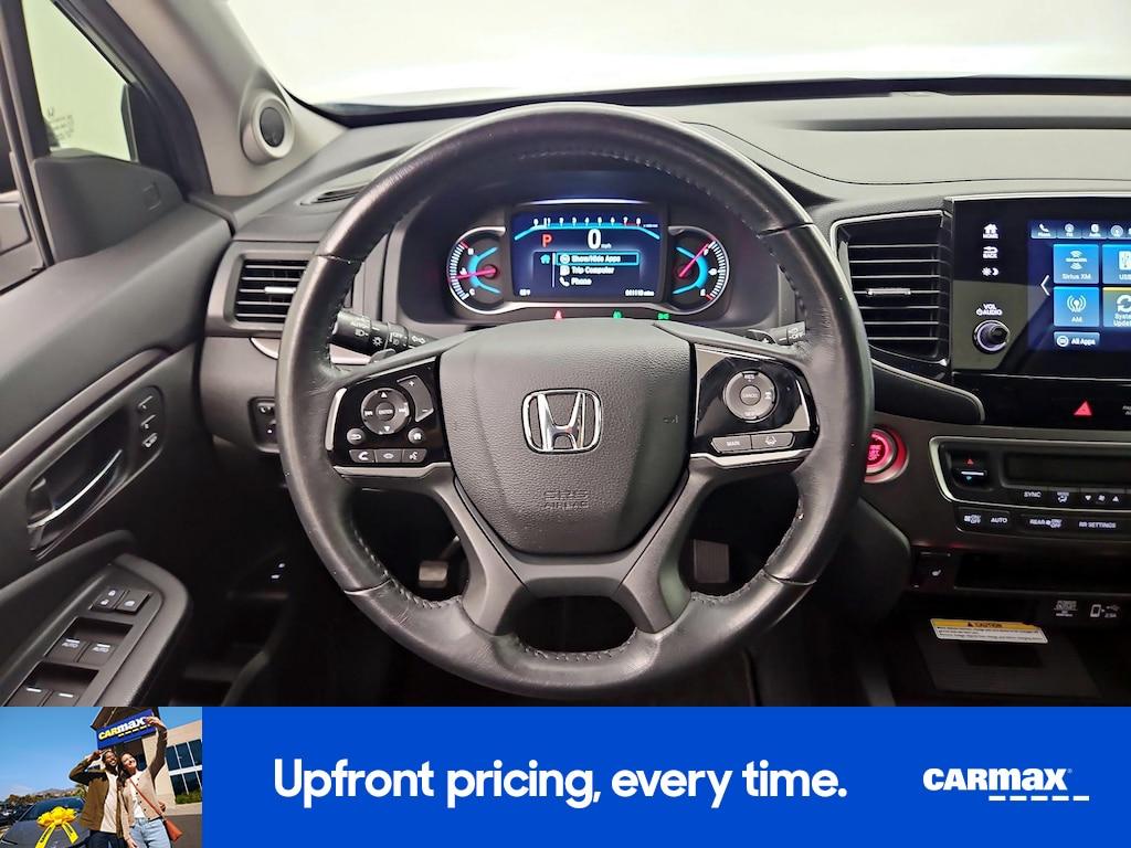 used 2022 Honda Pilot car, priced at $29,998