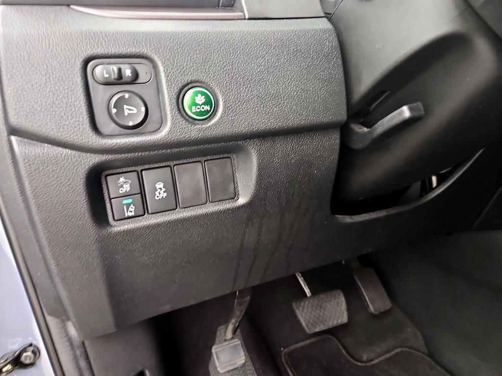 used 2022 Honda Pilot car, priced at $29,998