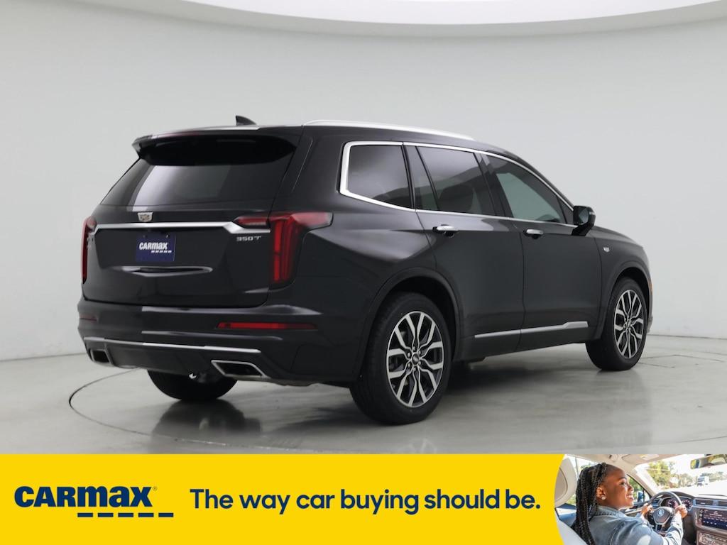 used 2023 Cadillac XT6 car, priced at $35,998