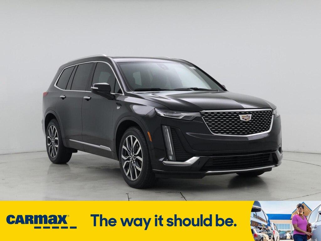 used 2023 Cadillac XT6 car, priced at $35,998