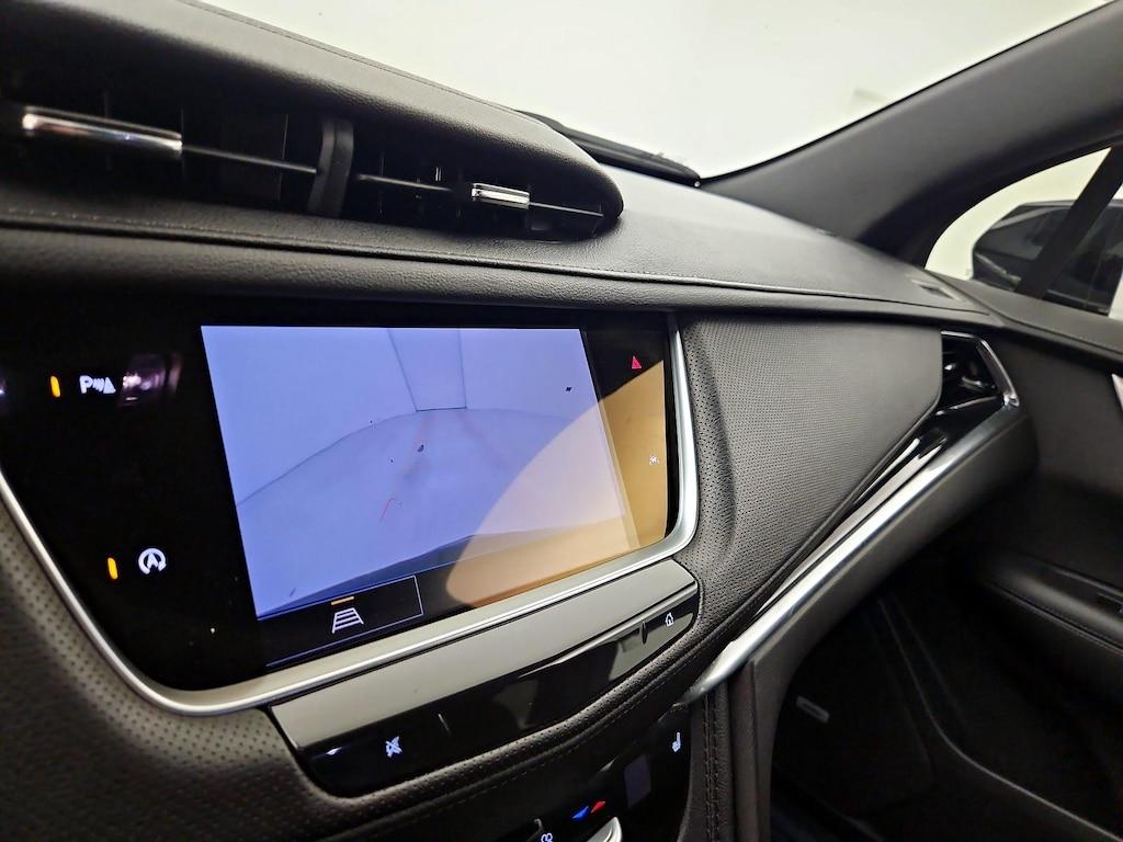 used 2023 Cadillac XT6 car, priced at $35,998