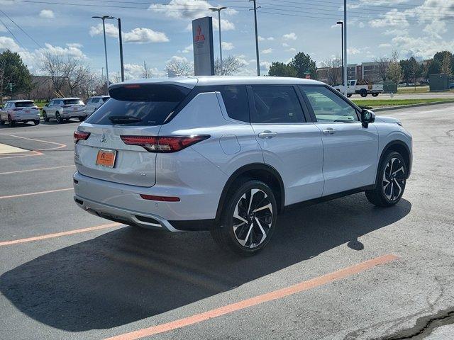 new 2024 Mitsubishi Outlander car, priced at $34,903