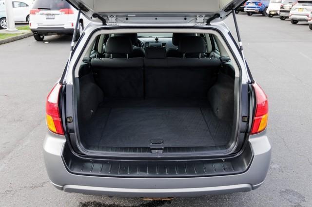 used 2007 Subaru Outback car, priced at $9,432