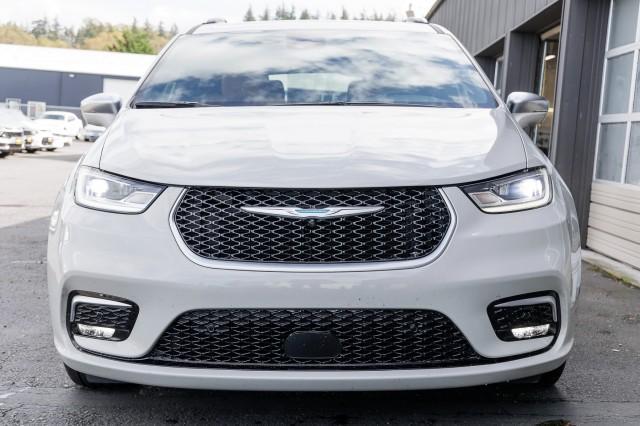 used 2021 Chrysler Pacifica car, priced at $34,999