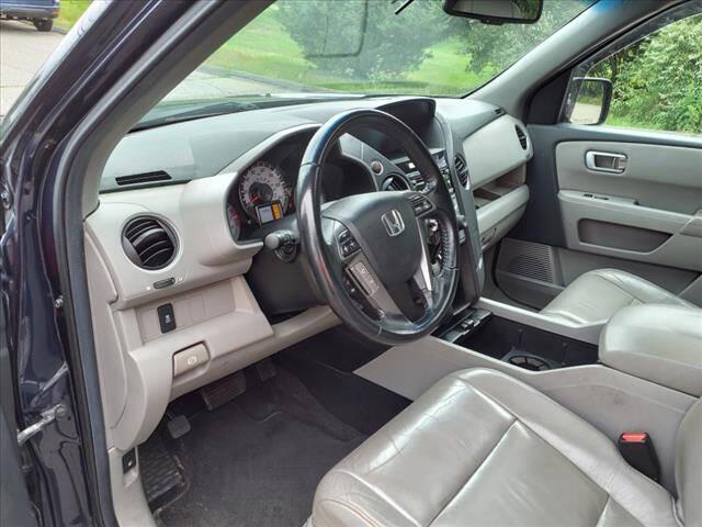 used 2012 Honda Pilot car, priced at $9,895