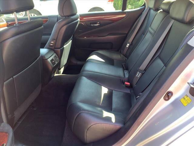 used 2007 Lexus LS 460 car, priced at $9,895