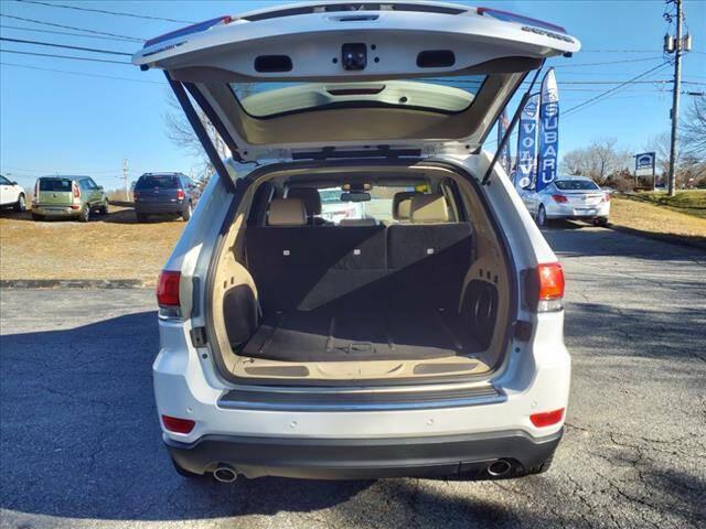 used 2014 Jeep Grand Cherokee car, priced at $11,895