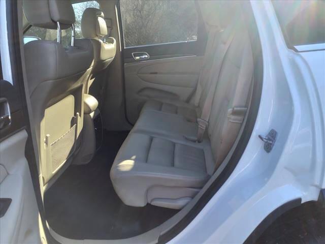 used 2014 Jeep Grand Cherokee car, priced at $11,895