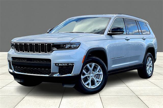 new 2024 Jeep Grand Cherokee L car, priced at $46,605