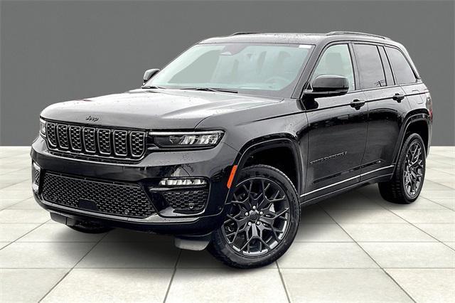 new 2025 Jeep Grand Cherokee car, priced at $70,720