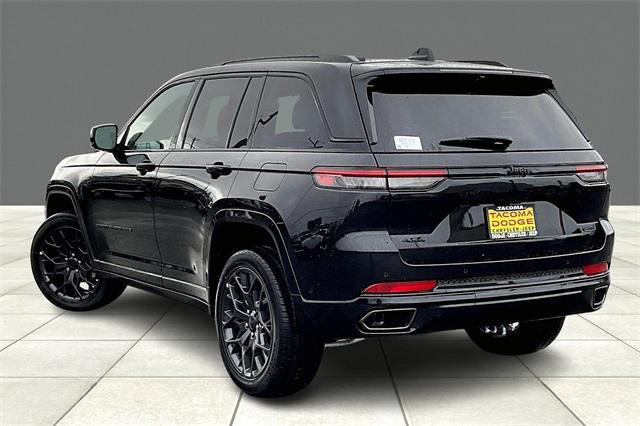 new 2025 Jeep Grand Cherokee car, priced at $70,720