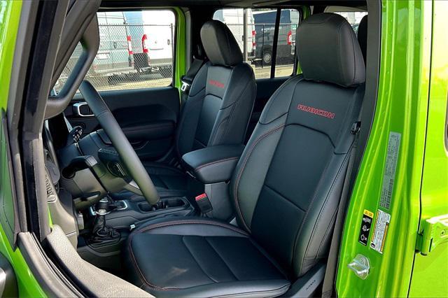 new 2025 Jeep Wrangler car