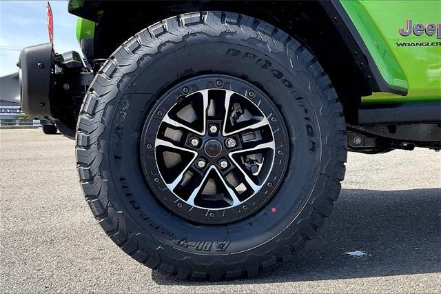 new 2025 Jeep Wrangler car