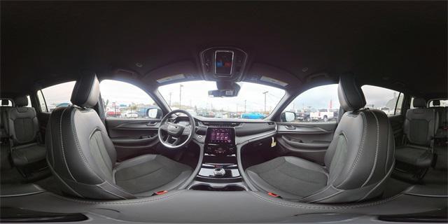 new 2025 Jeep Grand Cherokee L car, priced at $41,230