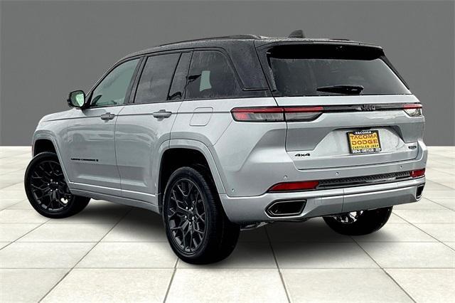 new 2025 Jeep Grand Cherokee car, priced at $70,220