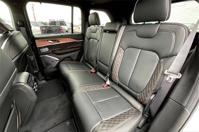 new 2025 Jeep Grand Cherokee car, priced at $70,220